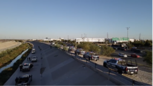 cierran el paso a migrantes